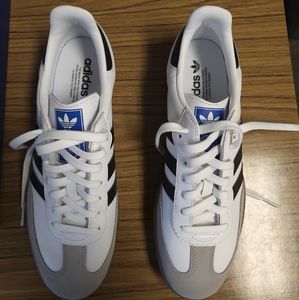 Adidas white Samba shoes size Men's 10